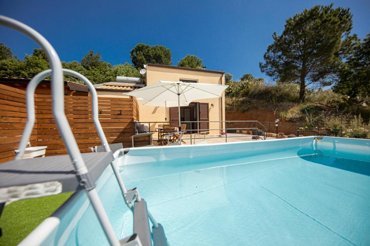 Casa Vacanze Villa Baronessa 切法卢 外观 照片