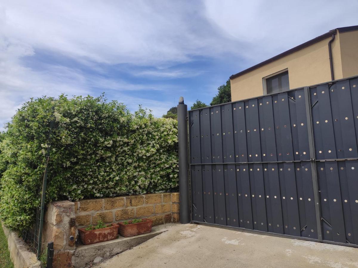 Casa Vacanze Villa Baronessa 切法卢 外观 照片