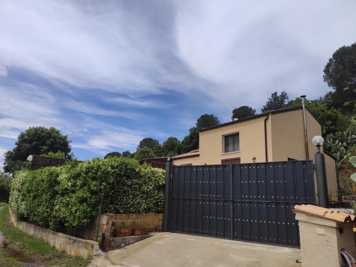 Casa Vacanze Villa Baronessa 切法卢 外观 照片
